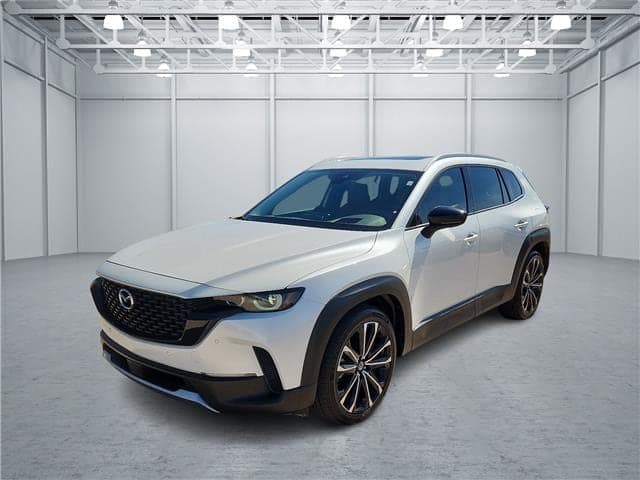 2023 Mazda CX-50 Base — photo 1 of 20