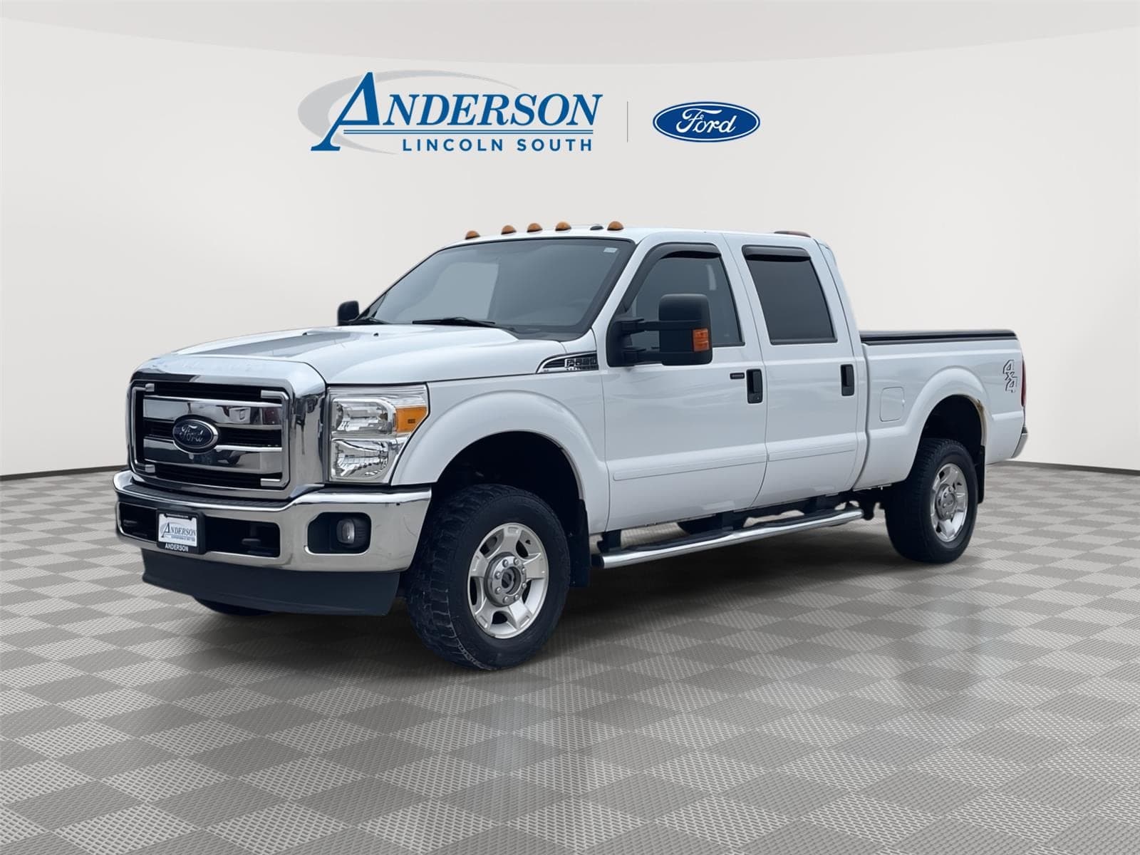2015 Ford Super Duty F-250 SRW XLT — photo 1 of 36