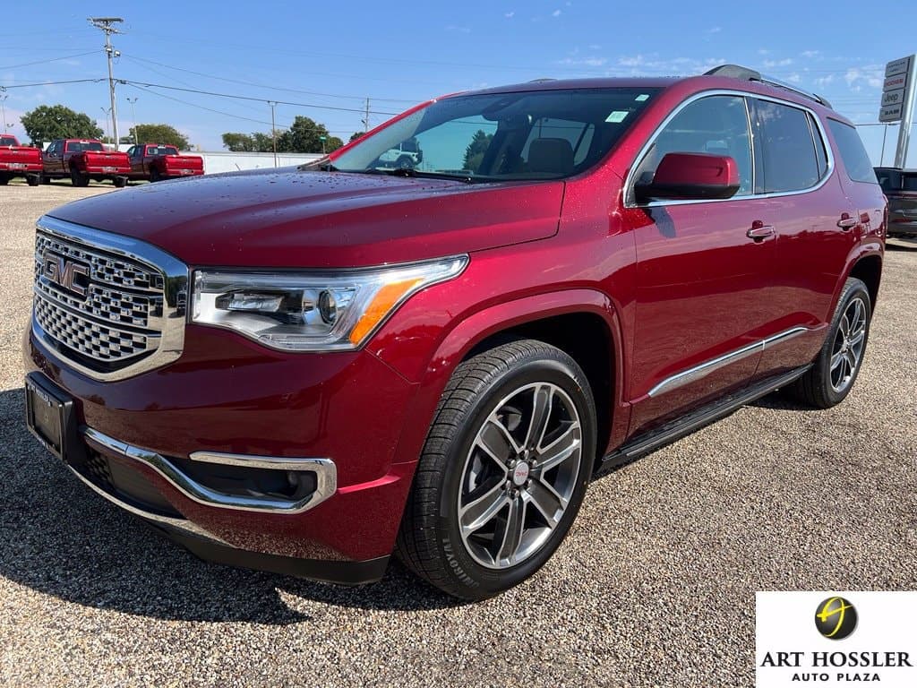 2017 GMC Acadia Denali — photo 1 of 53