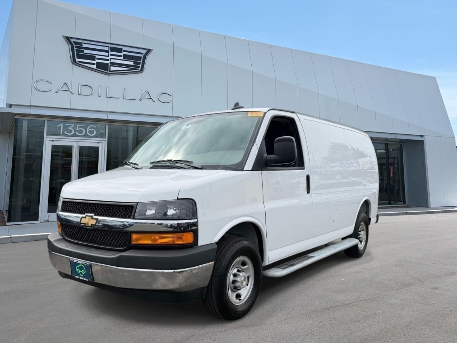2025 Chevrolet Express Cargo Van Base — photo 1 of 29