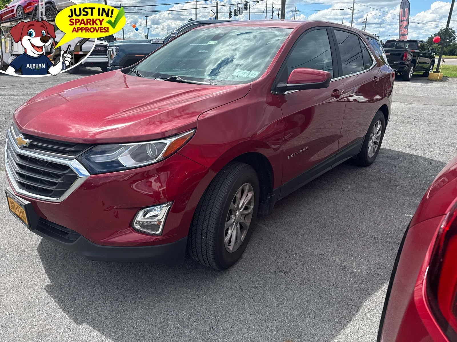 2021 Chevrolet Equinox LT — photo 1 of 6