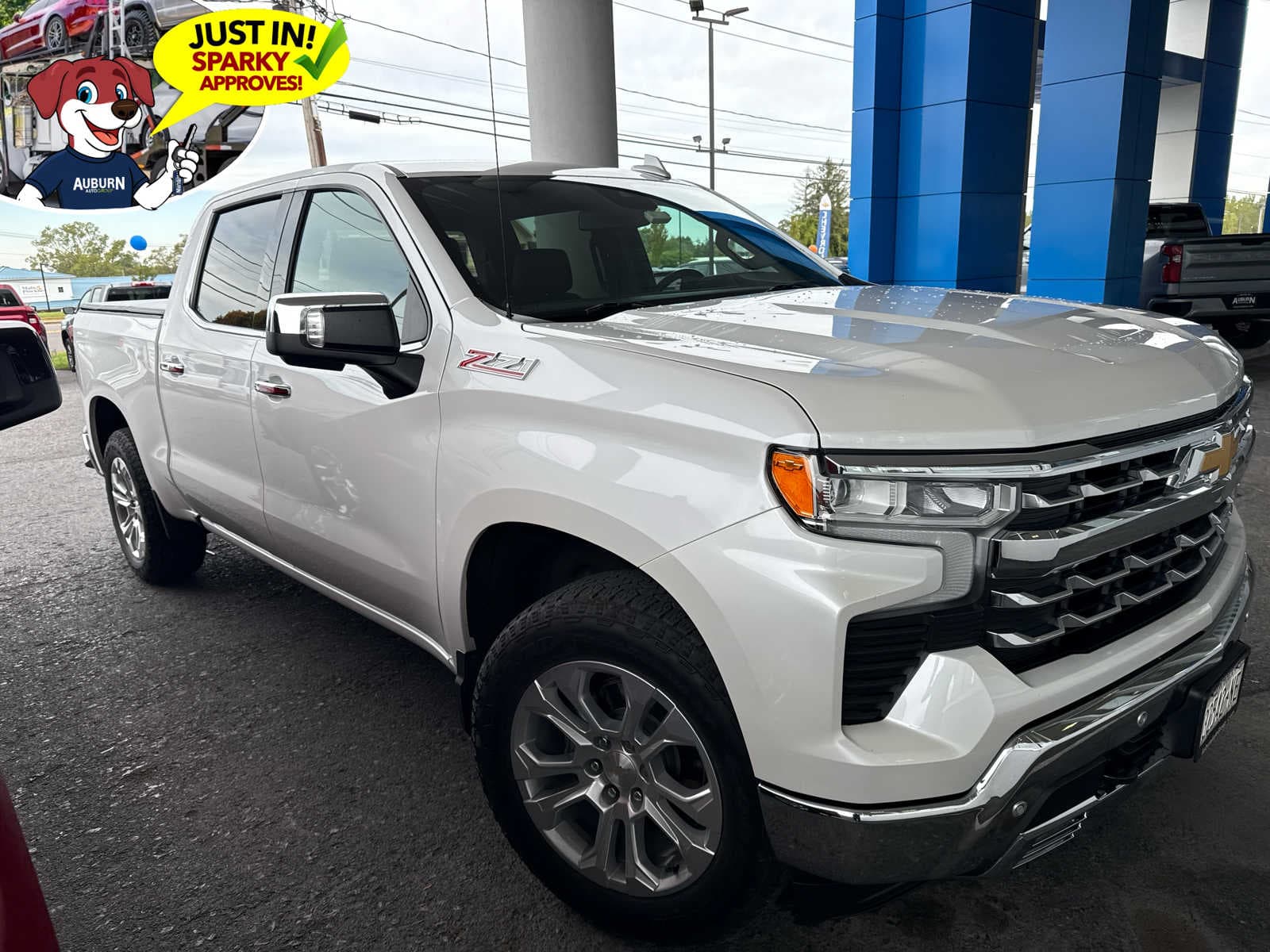 2024 Chevrolet Silverado 1500 LTZ — photo 1 of 9