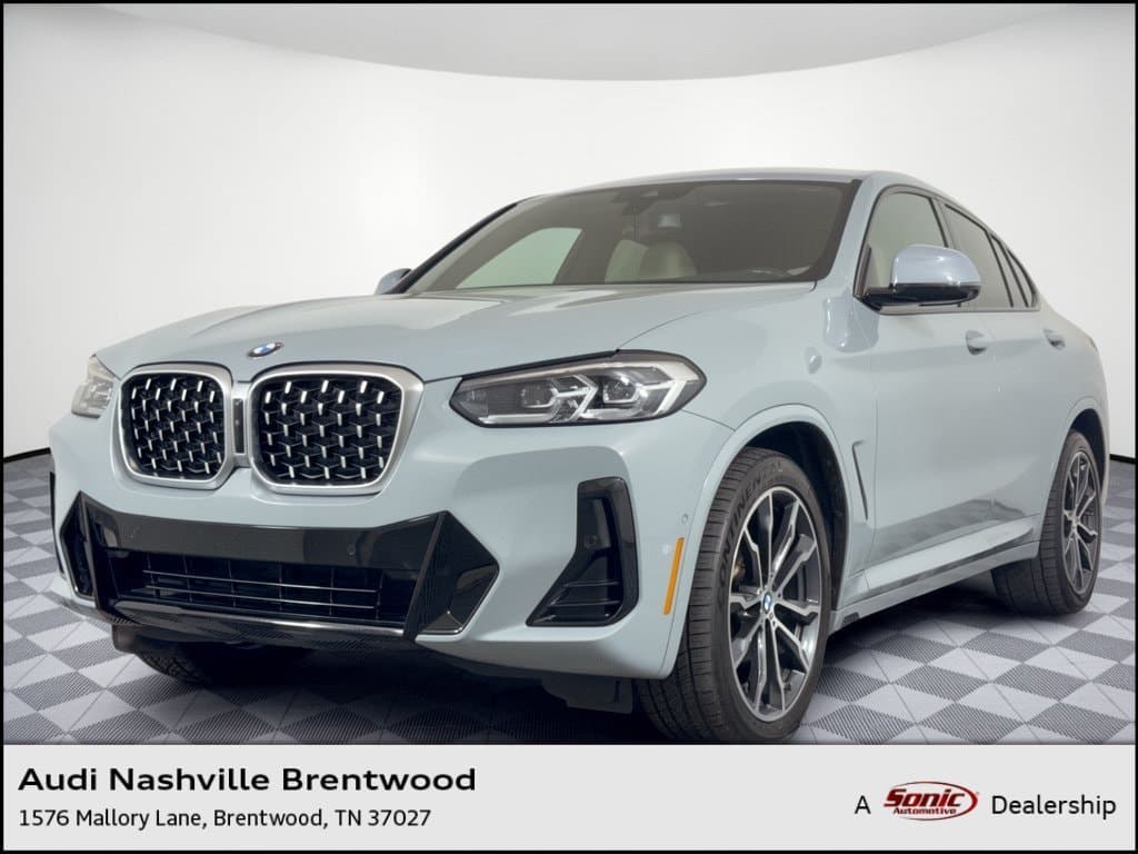2022 BMW X4 xDrive30i — photo 1 of 32