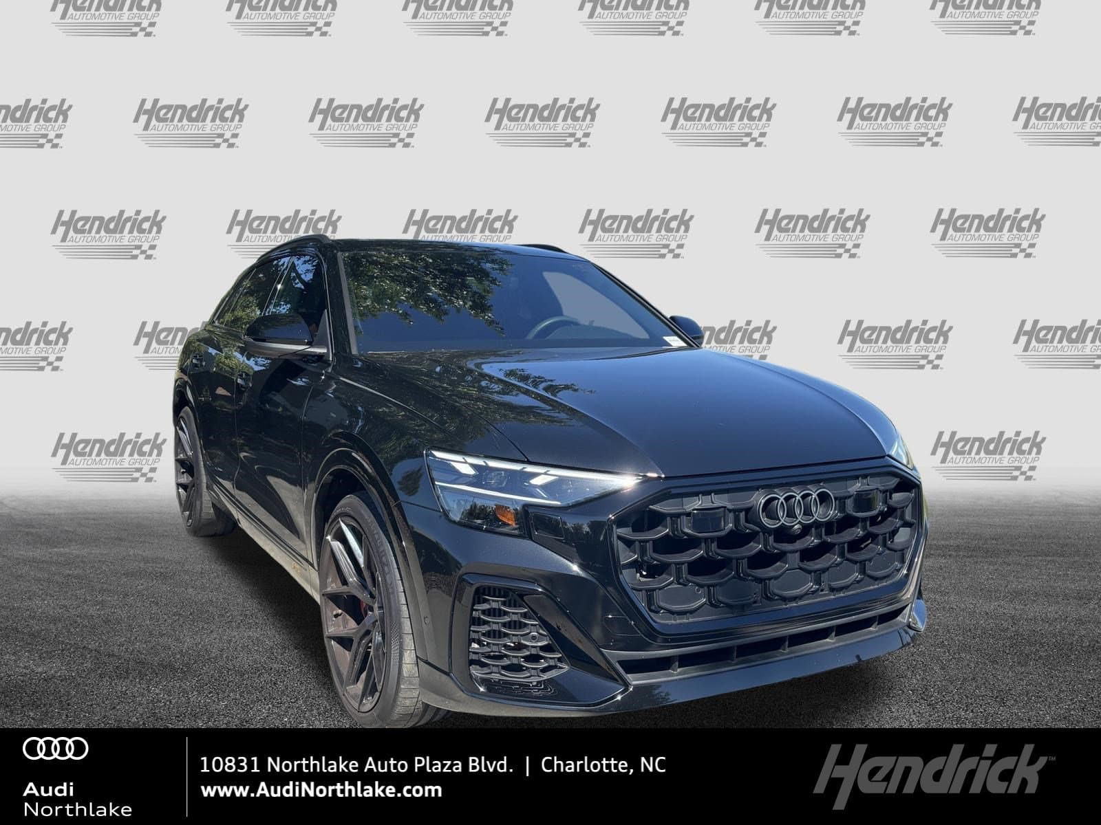 2025 Audi SQ8 Premium Plus — photo 1 of 38