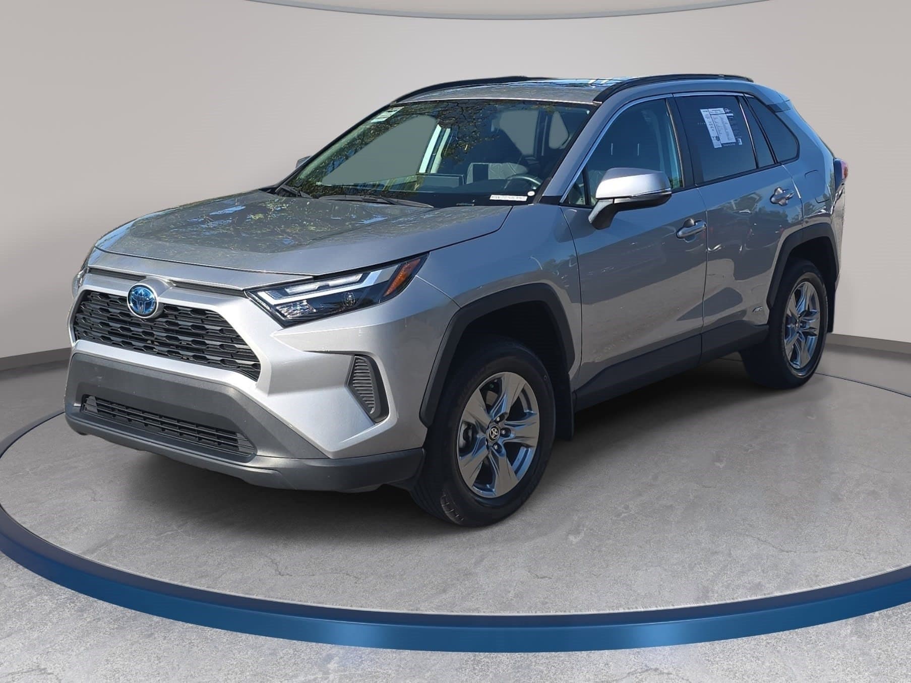 2024 Toyota RAV4 Base — photo 1 of 33