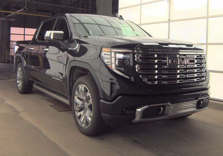 2024 GMC Sierra 1500 Denali — photo 1 of 15
