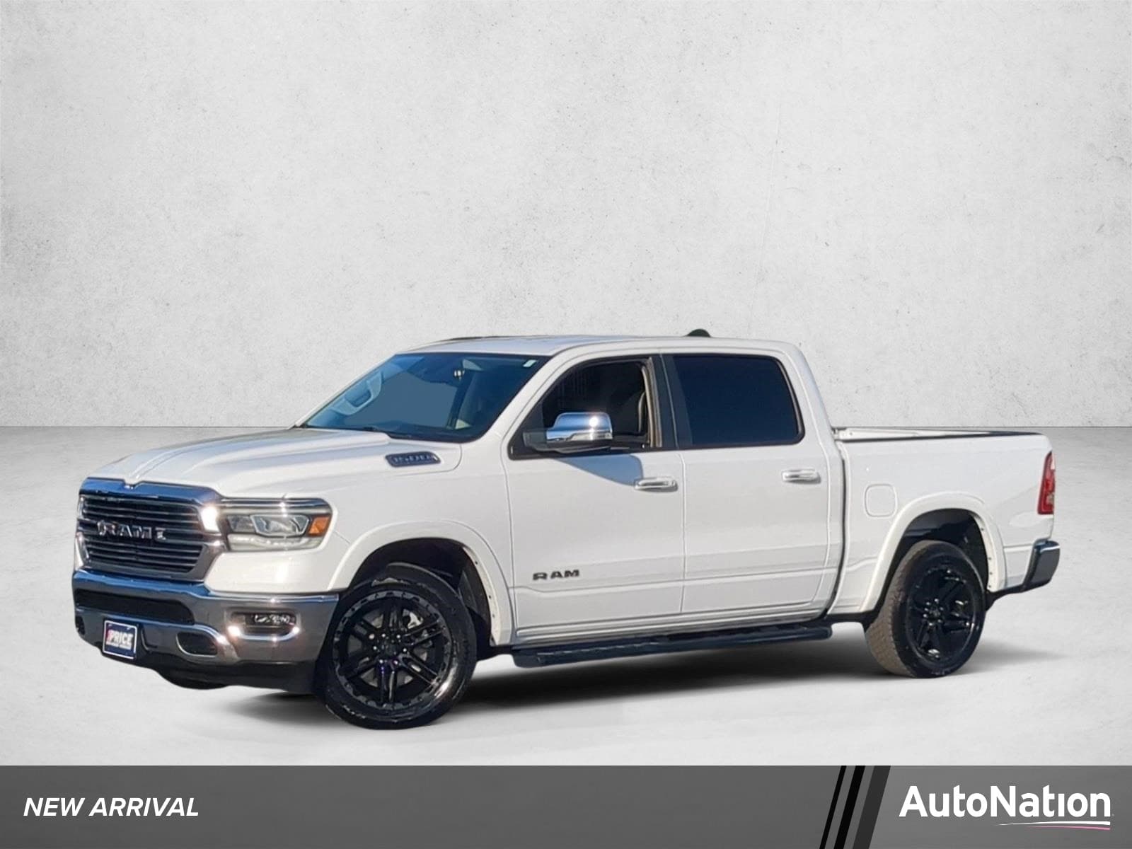 2022 RAM 1500 Laramie — photo 1 of 25