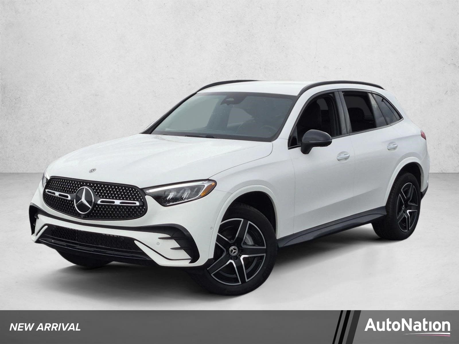 2026 Mercedes-Benz GLC GLC 300 — photo 1 of 15