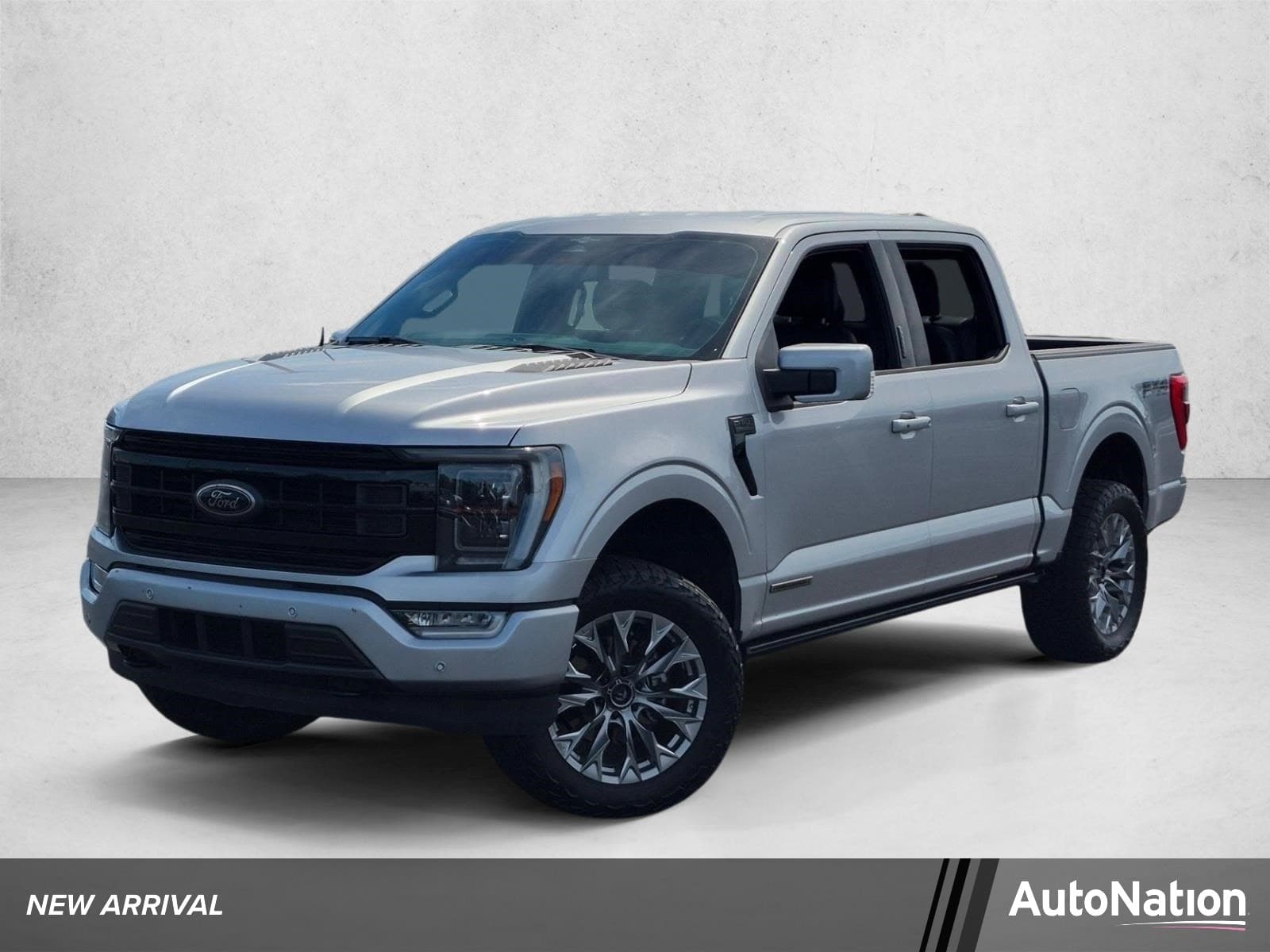 2023 Ford F-150 LARIAT — photo 1 of 15