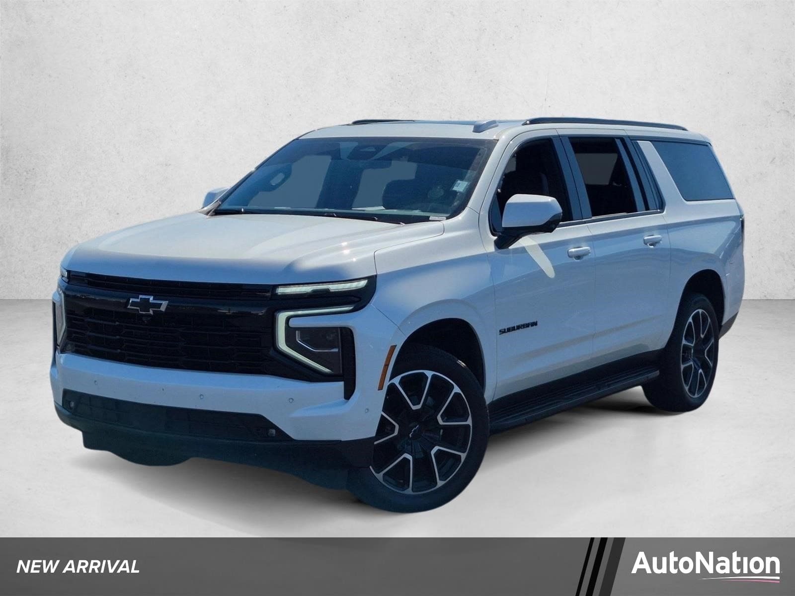2025 Chevrolet Suburban RST — photo 1 of 15