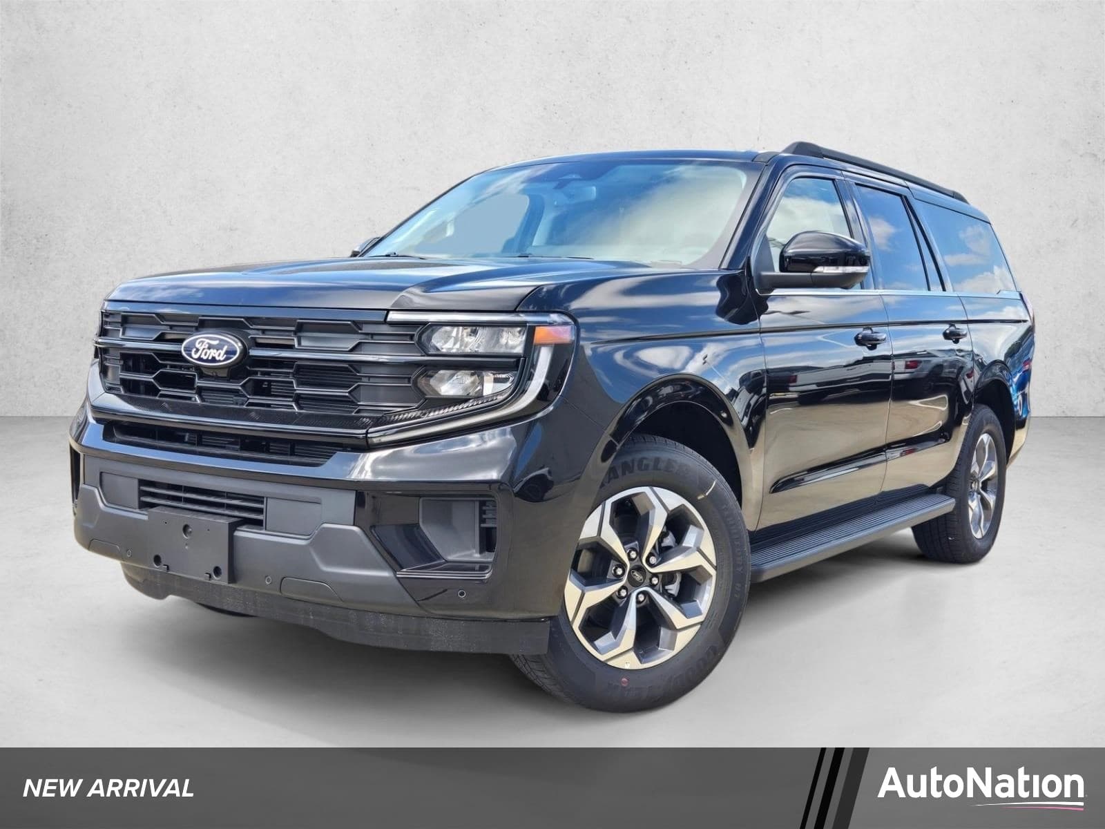2027 Ford Expedition Max Active — photo 1 of 25
