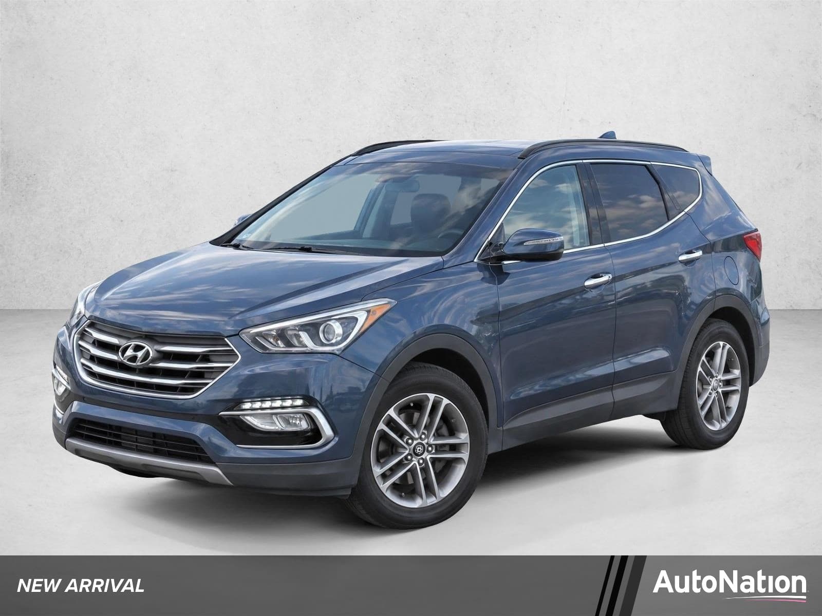 2017 Hyundai Santa Fe Sport 2.4L — photo 1 of 8