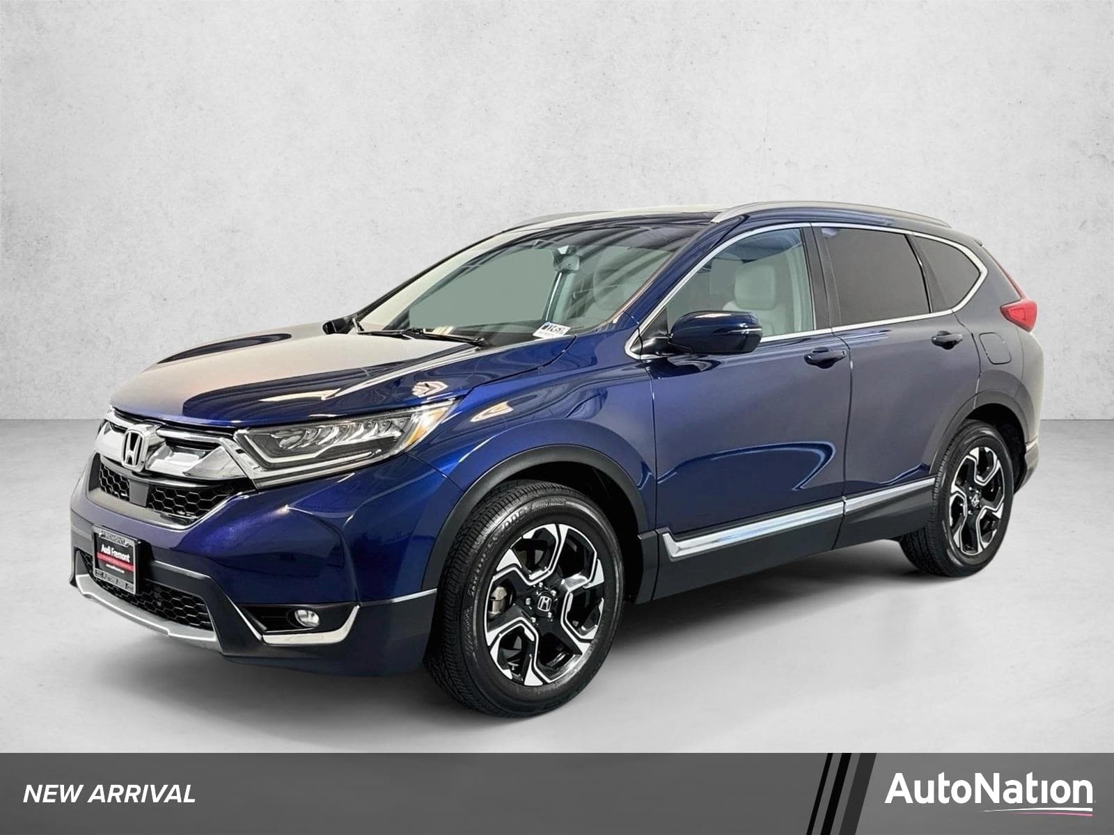 2018 Honda CR-V Touring — photo 1 of 30