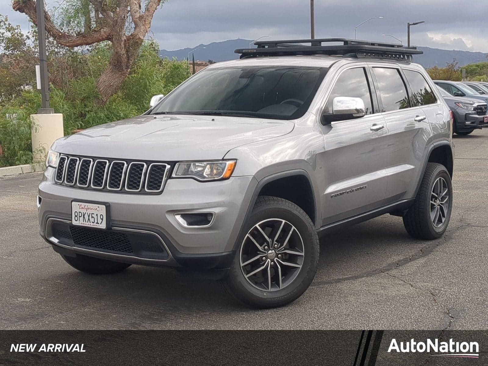 2018 Jeep Grand Cherokee Limited — photo 1 of 25