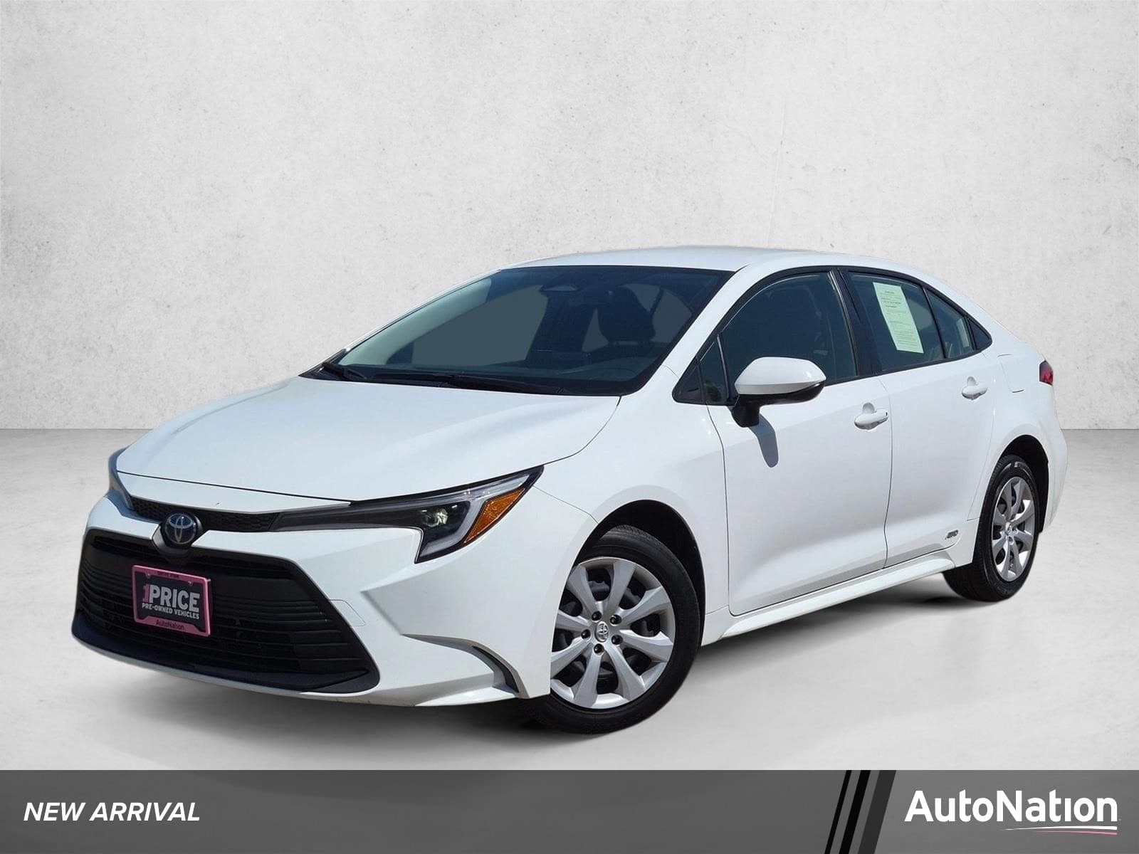 2024 Toyota Corolla Hybrid LE — photo 1 of 22