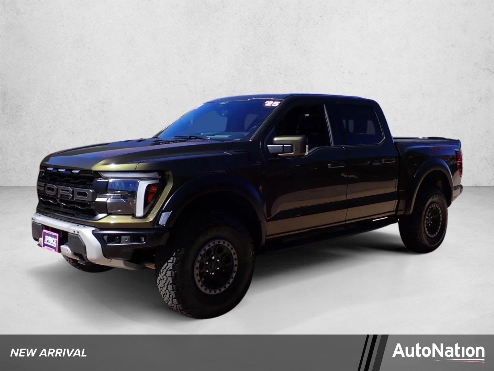 2025 Ford F-150 Raptor — photo 1 of 25