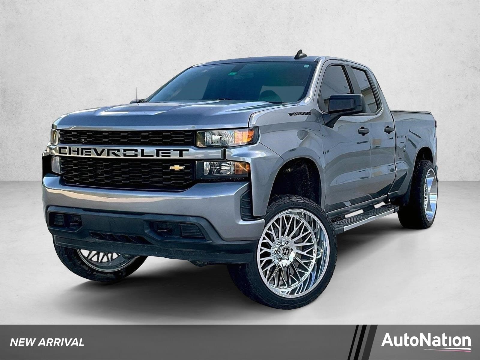 2020 Chevrolet Silverado 1500 Custom — photo 1 of 29