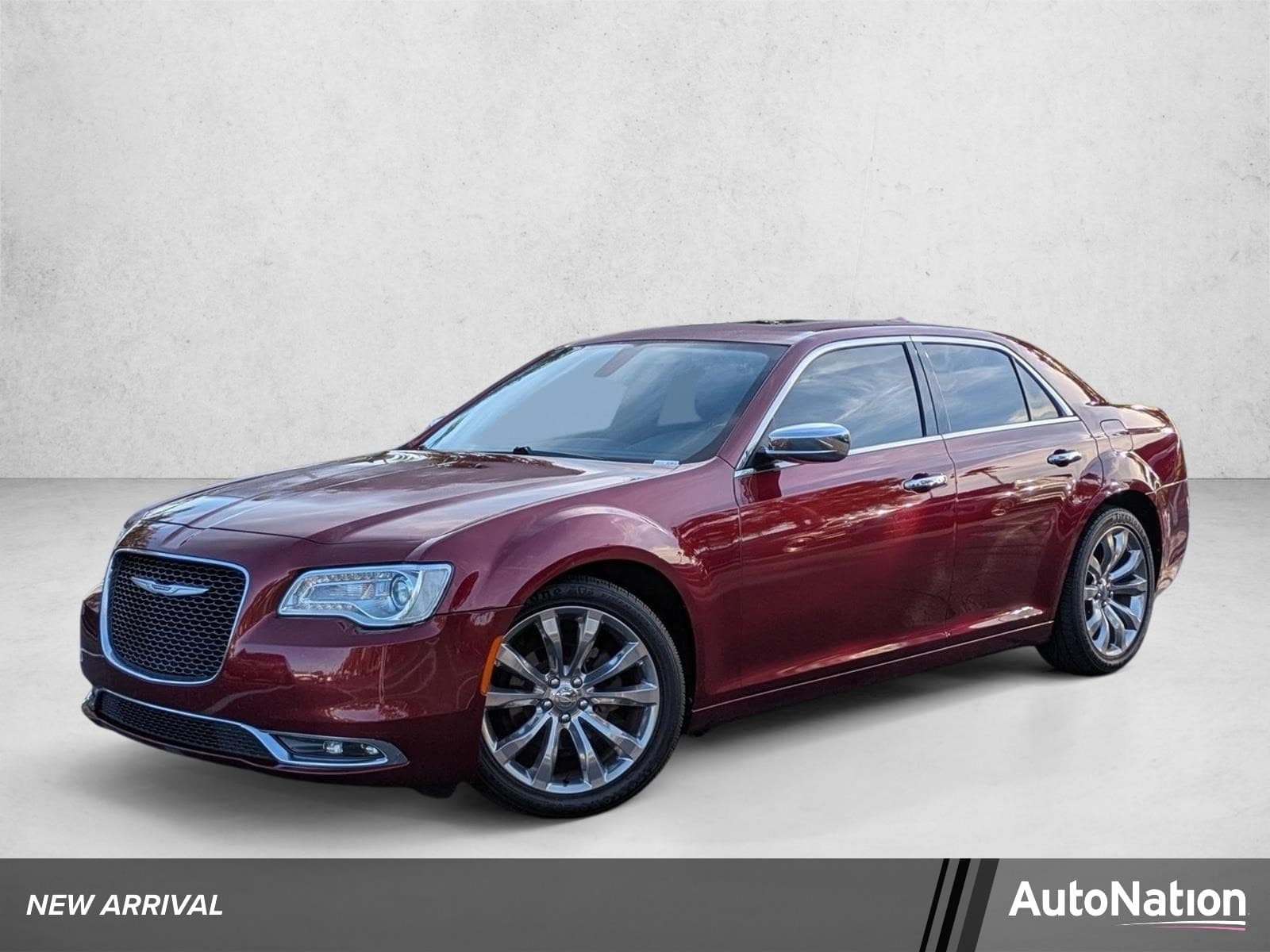 2019 Chrysler 300 Limited — photo 1 of 15