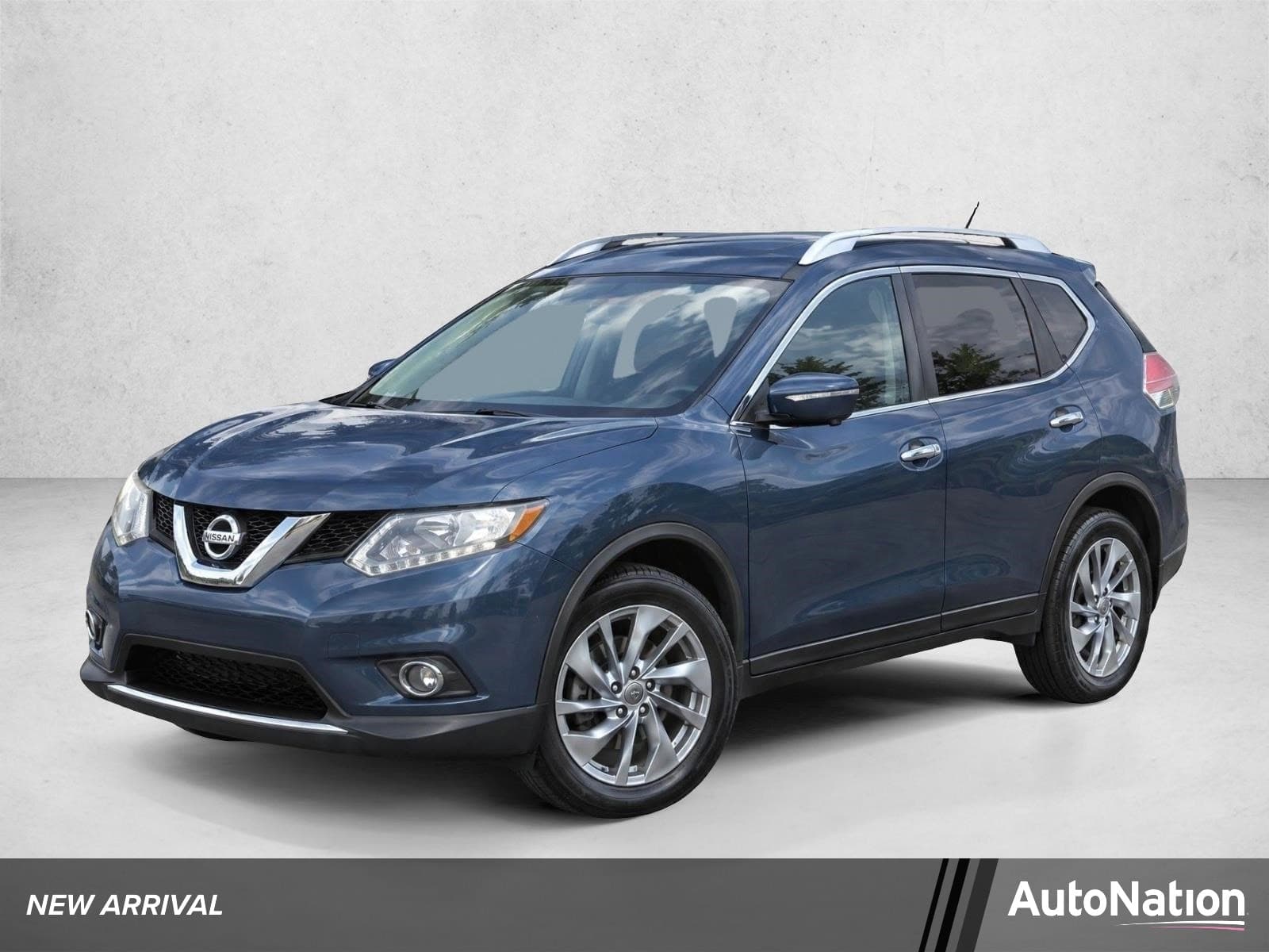 2015 Nissan Rogue SL — photo 1 of 15