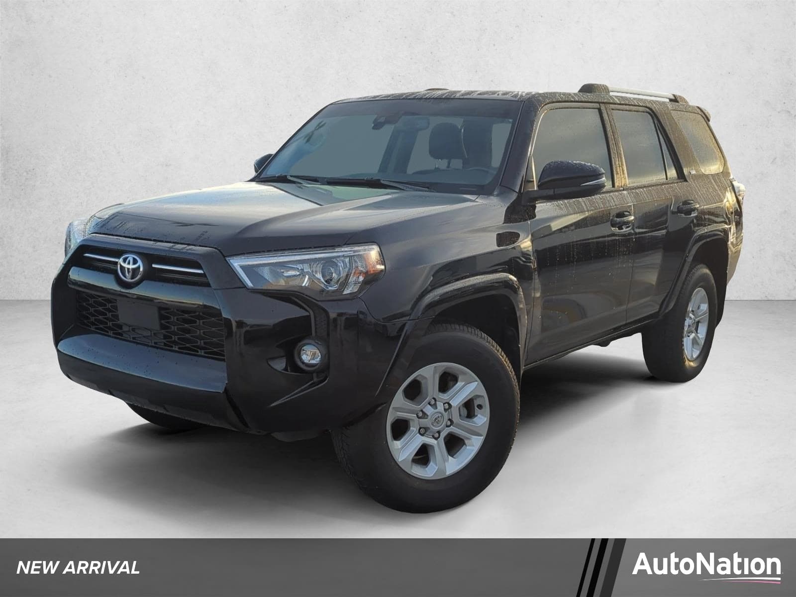 2024 Toyota 4Runner SR5 Premium — photo 1 of 26