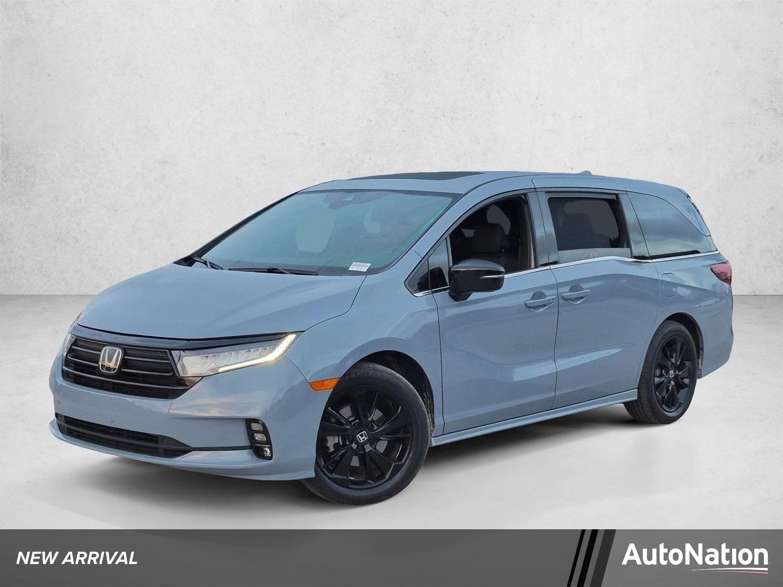 2023 Honda Odyssey Sport — photo 1 of 17