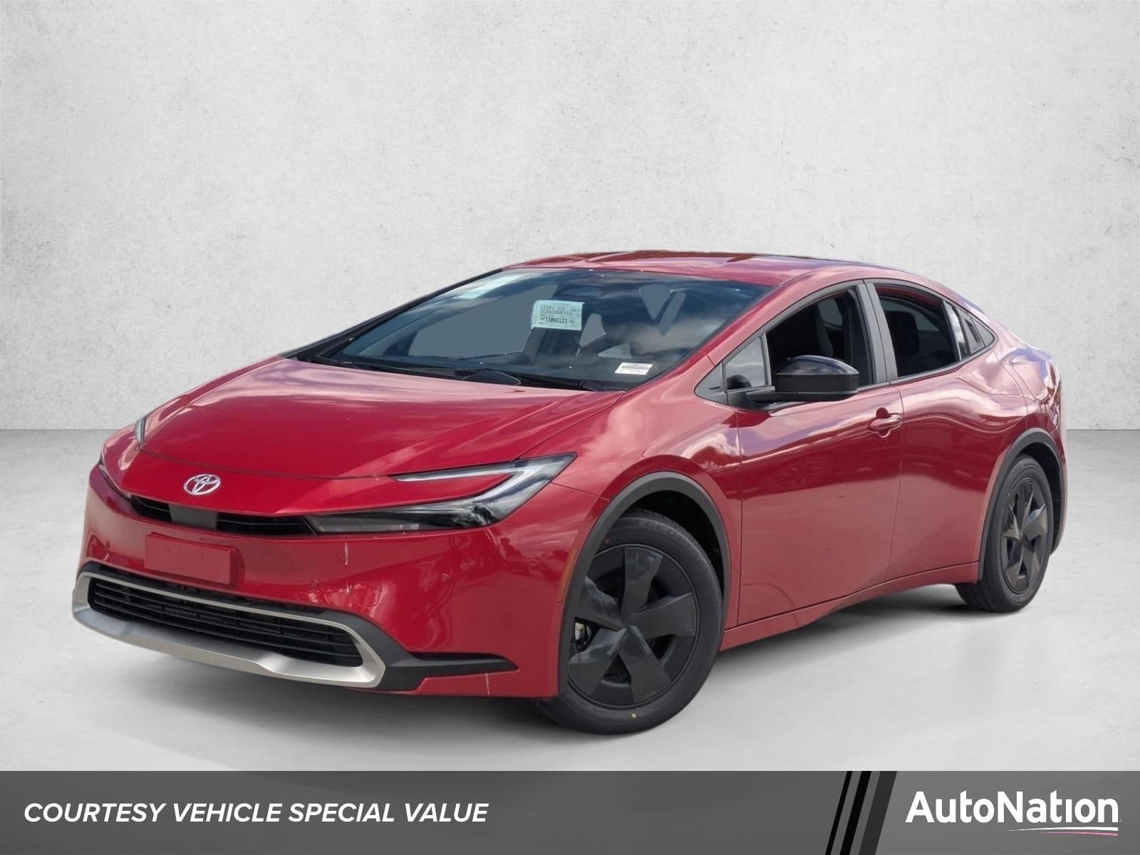 2026 Toyota Prius Plug-In Hybrid SE — photo 1 of 16