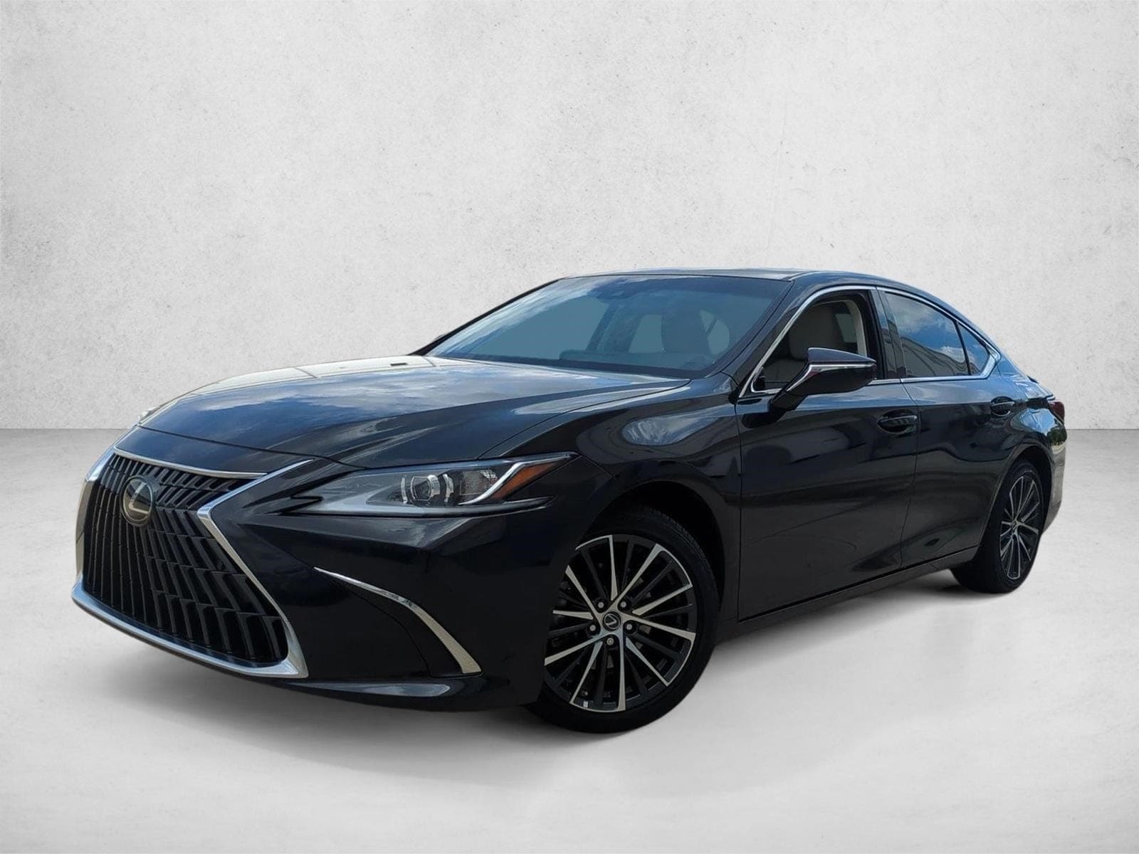2025 Lexus ES Base — photo 1 of 25