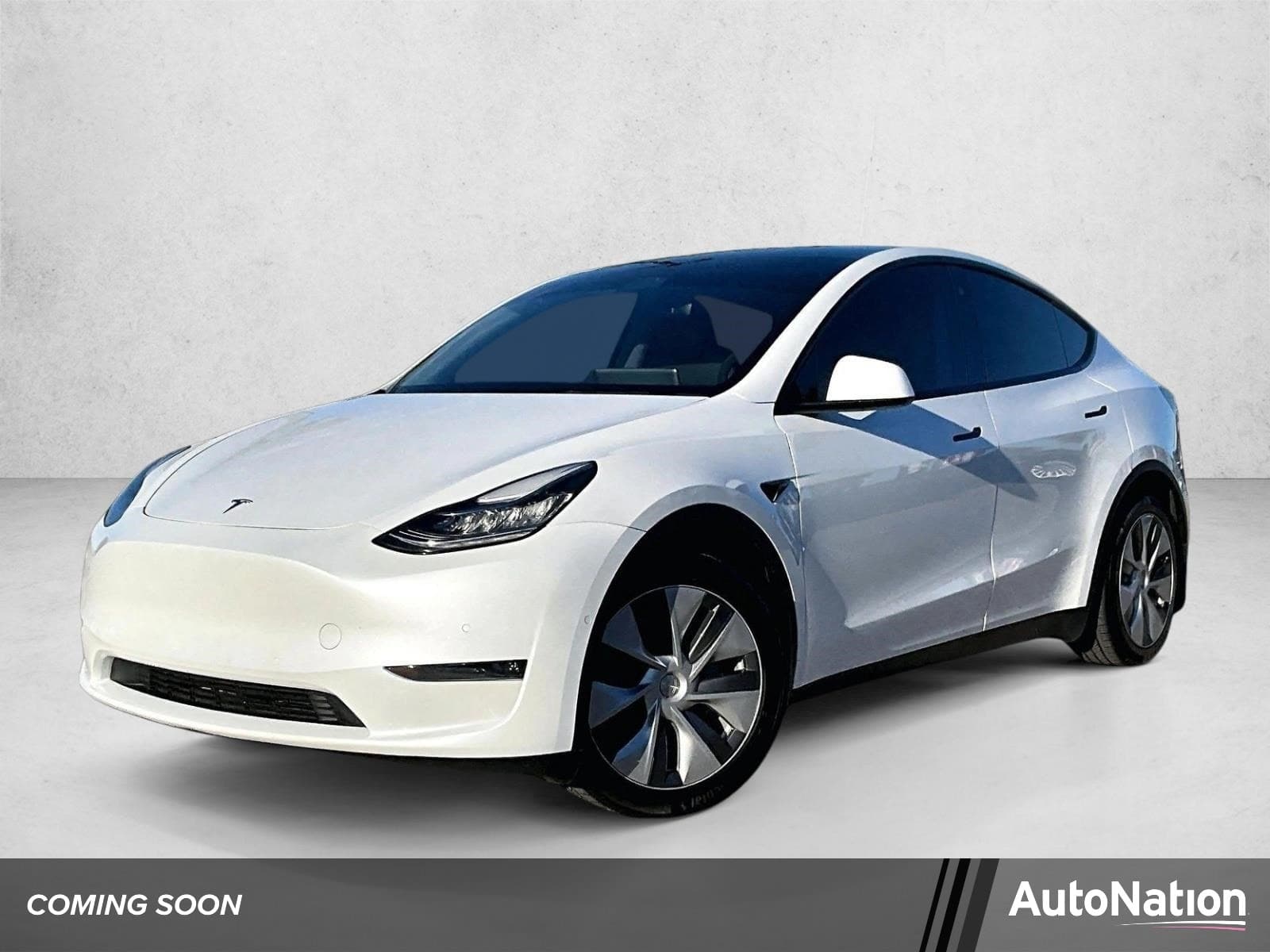 2022 Tesla Model Y Long Range — photo 1 of 30