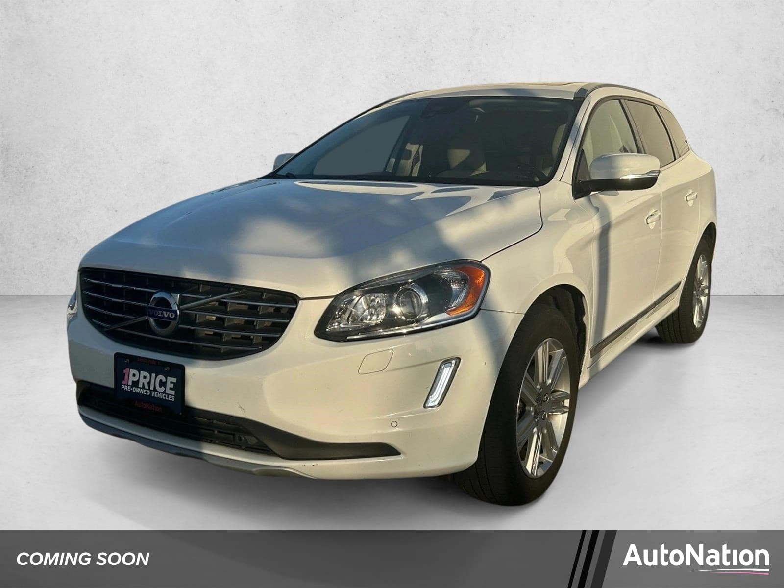 2017 Volvo XC60 Inscription — photo 1 of 23