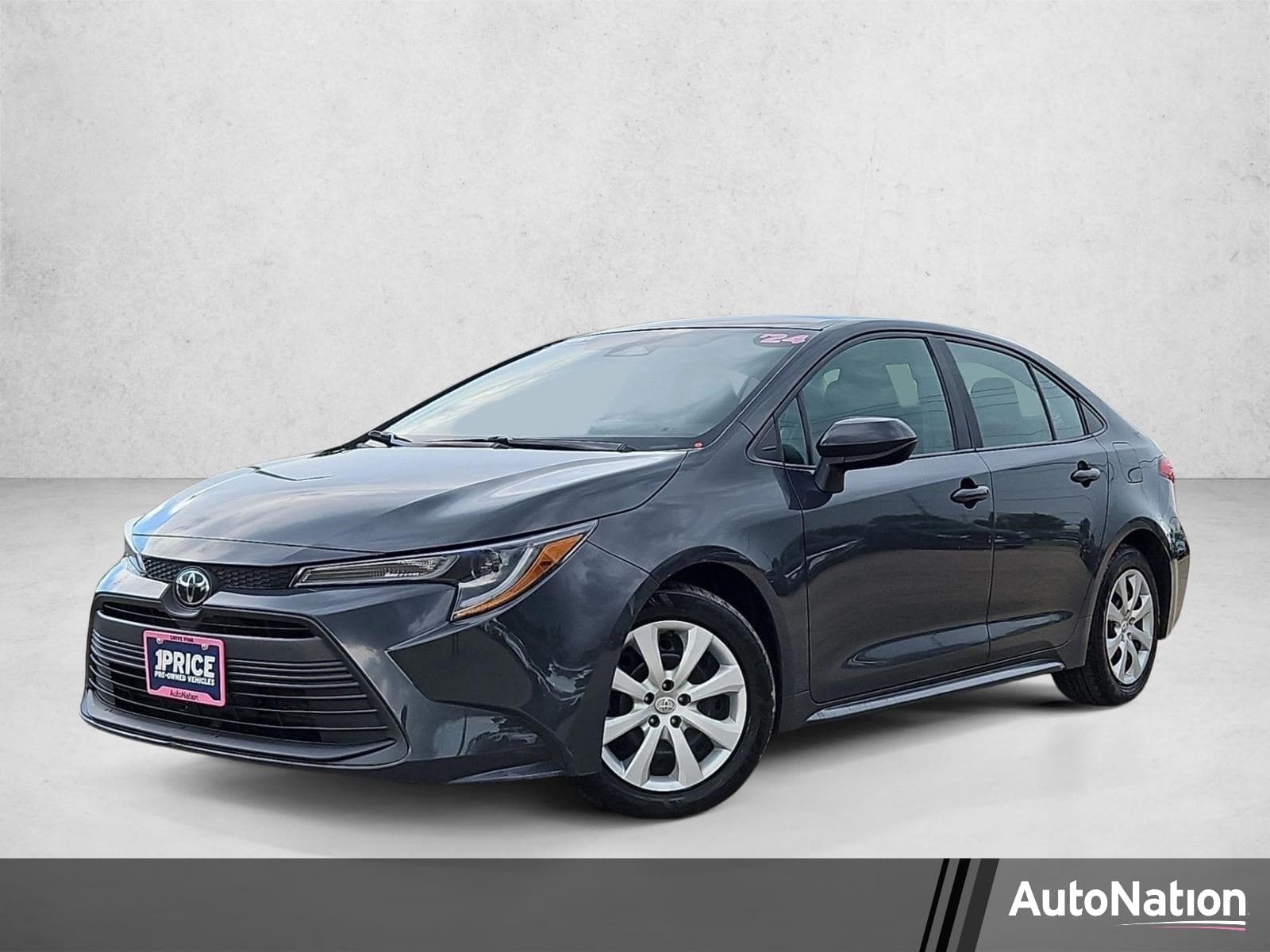 2024 Toyota Corolla LE — photo 1 of 20
