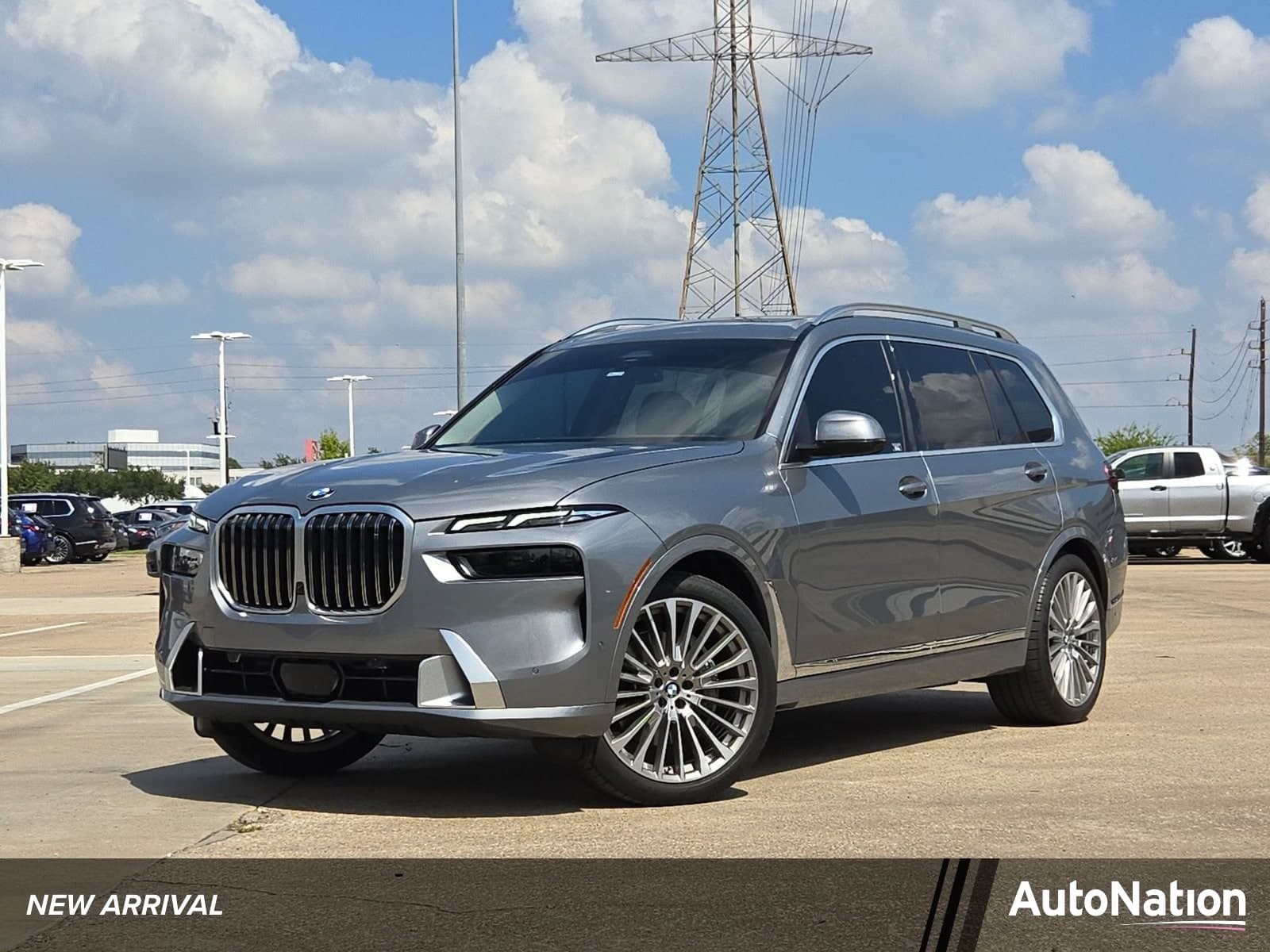 2025 BMW X7 xDrive40i — photo 1 of 27