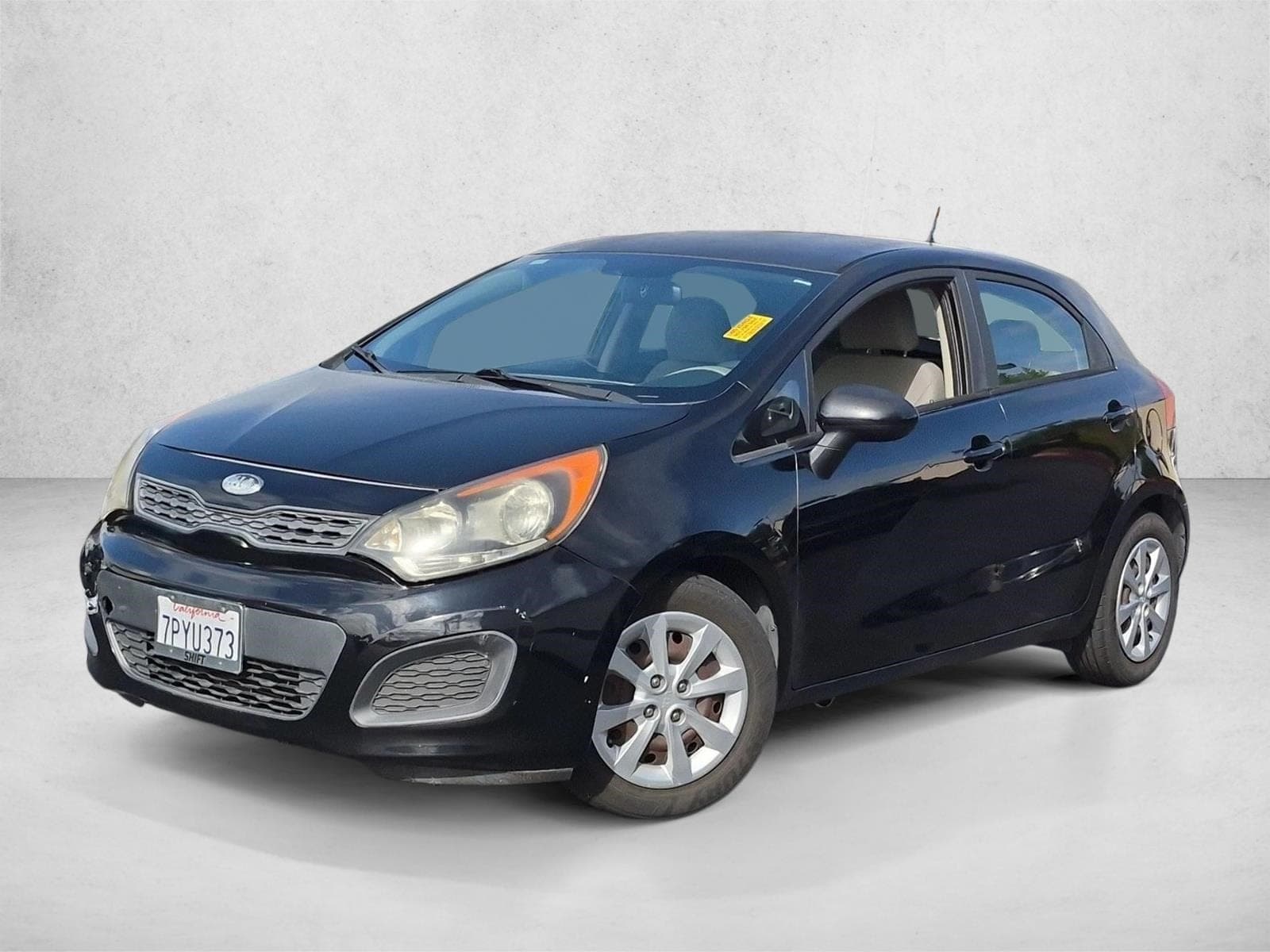 2014 Kia Rio LX — photo 1 of 15