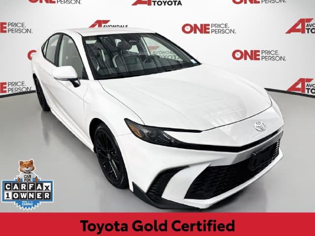 2026 Toyota Camry SE — photo 1 of 33