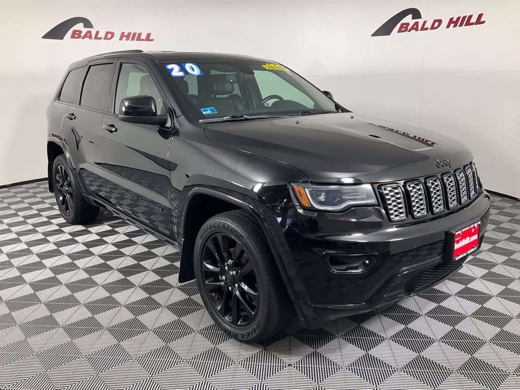 2020 Jeep Grand Cherokee Laredo — photo 1 of 25