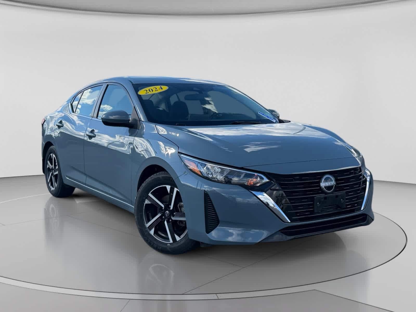 2024 Nissan Sentra SV — photo 1 of 26