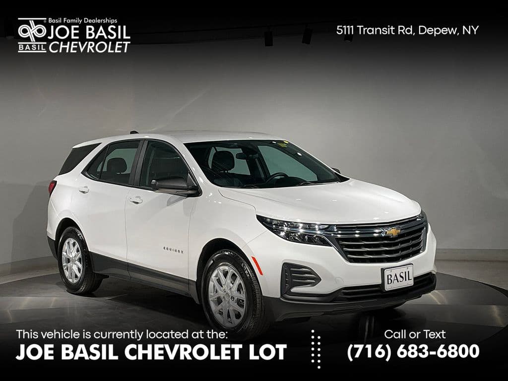 2024 Chevrolet Equinox LS — photo 1 of 38