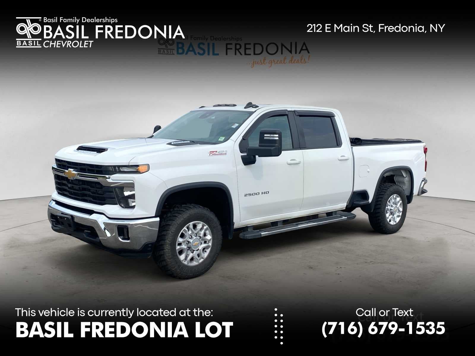 2024 Chevrolet Silverado 2500HD LT — photo 1 of 26