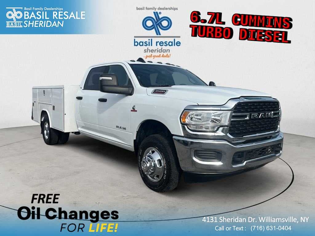 2024 RAM 3500 Chassis Cab SLT — photo 1 of 36