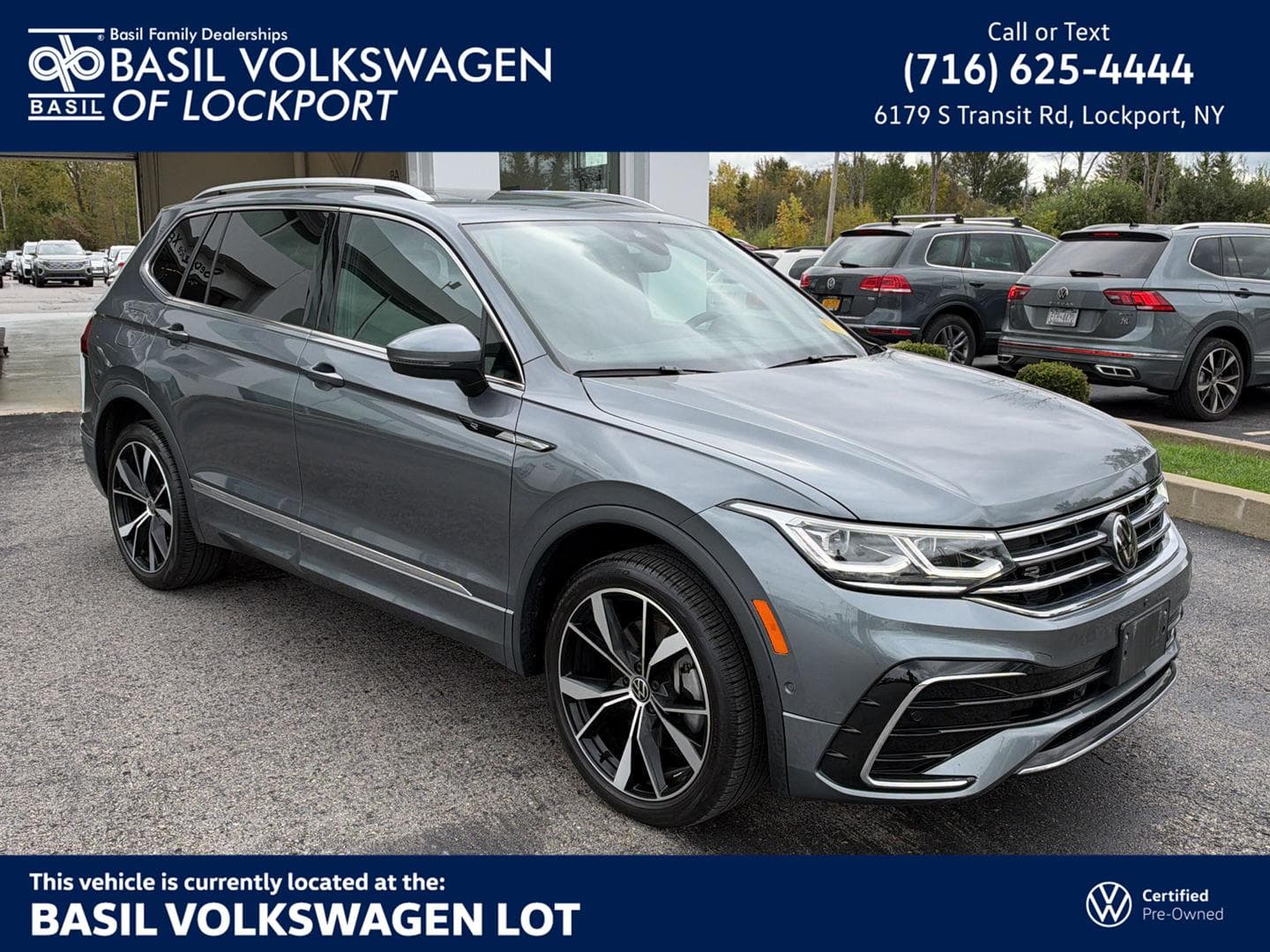 2024 Volkswagen Tiguan SEL R-Line — photo 1 of 11