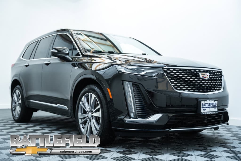2024 Cadillac XT6 Base — photo 1 of 54