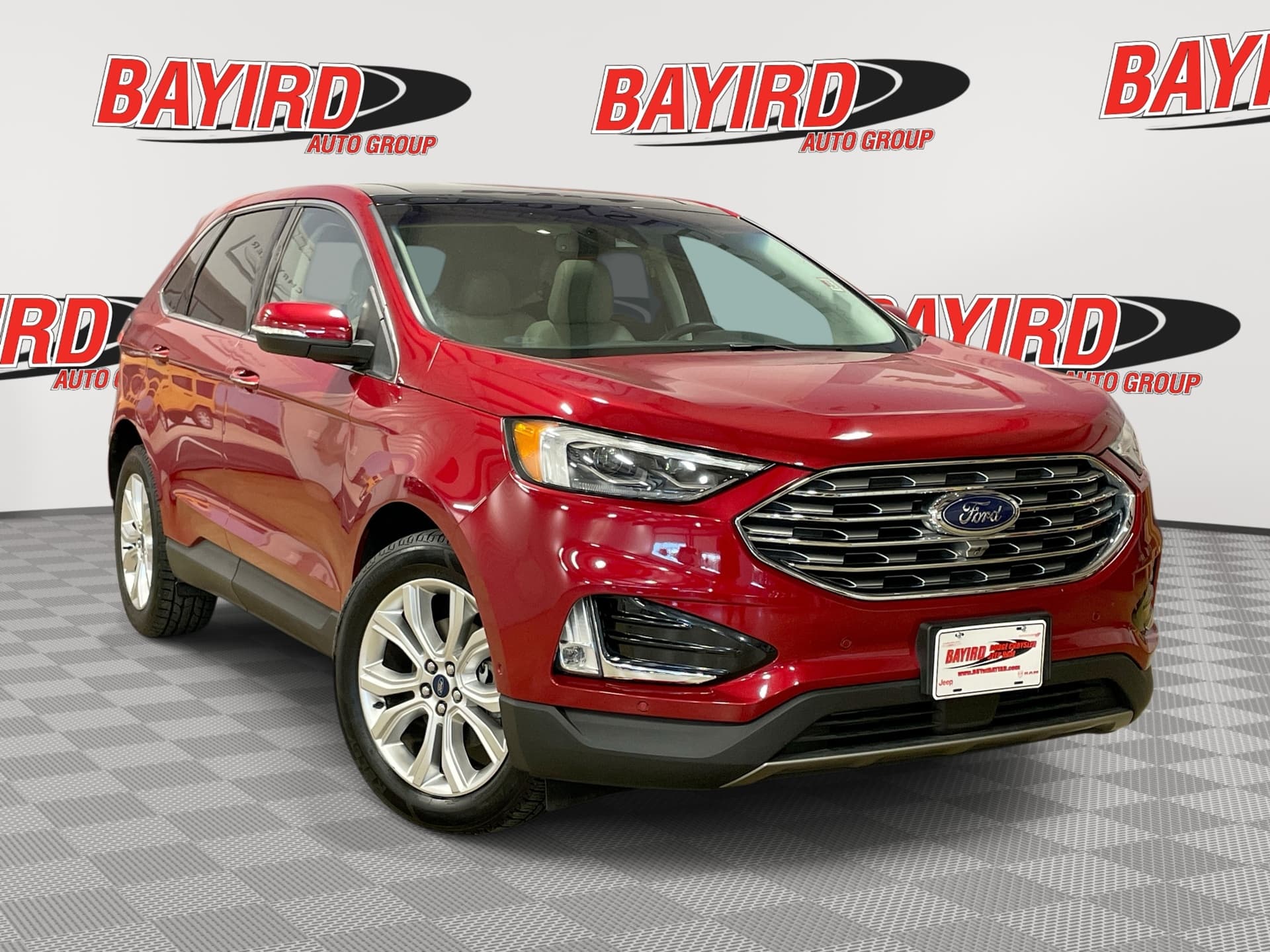 2020 Ford Edge Titanium — photo 1 of 37