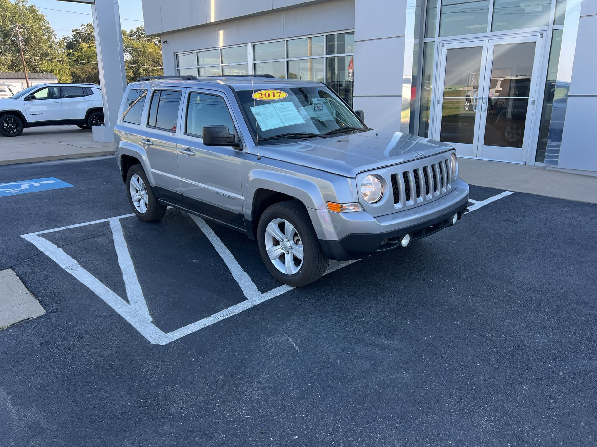 2017 Jeep Patriot Sport — photo 1 of 37
