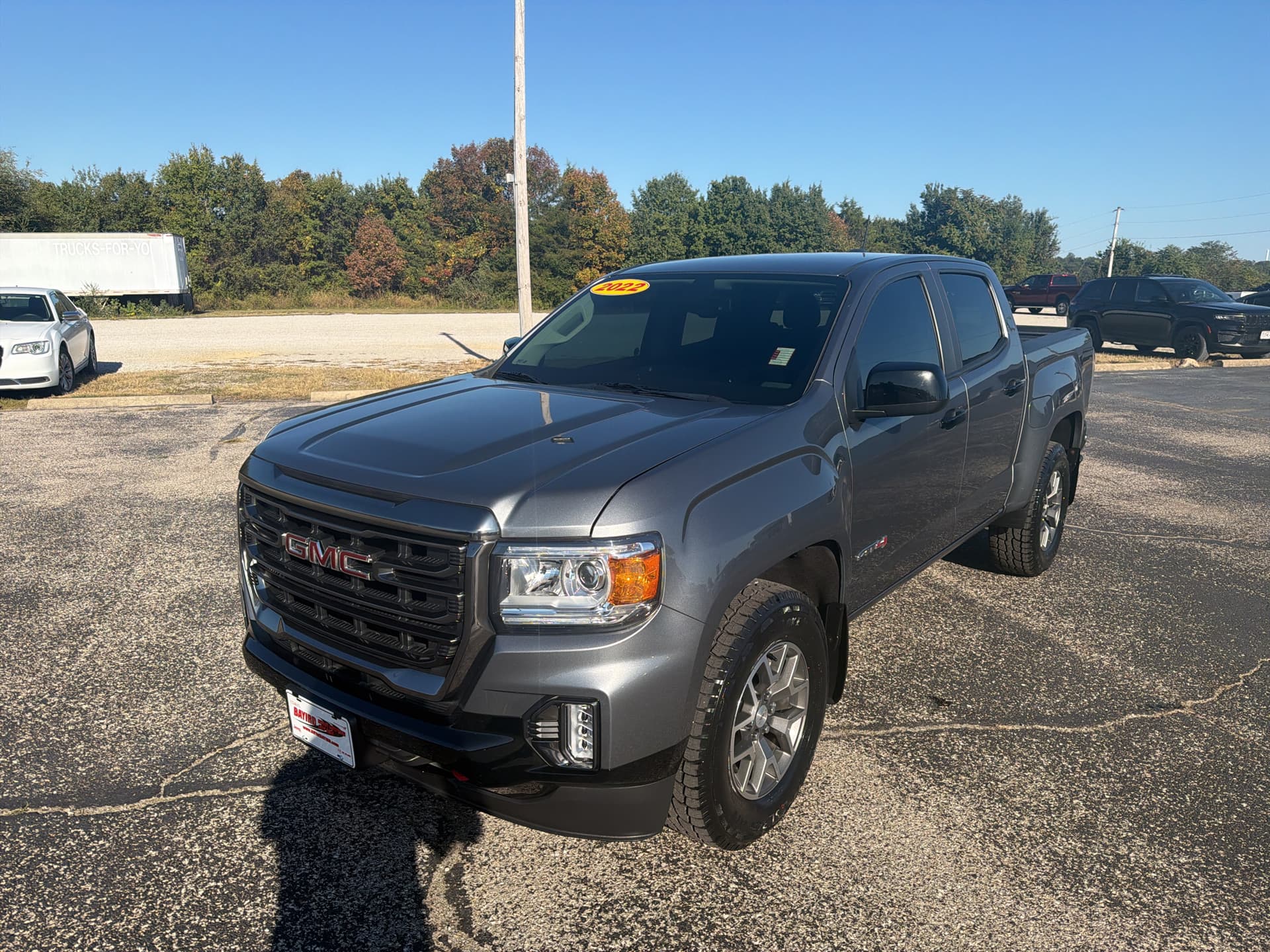 2022 GMC Canyon Base — photo 1 of 15