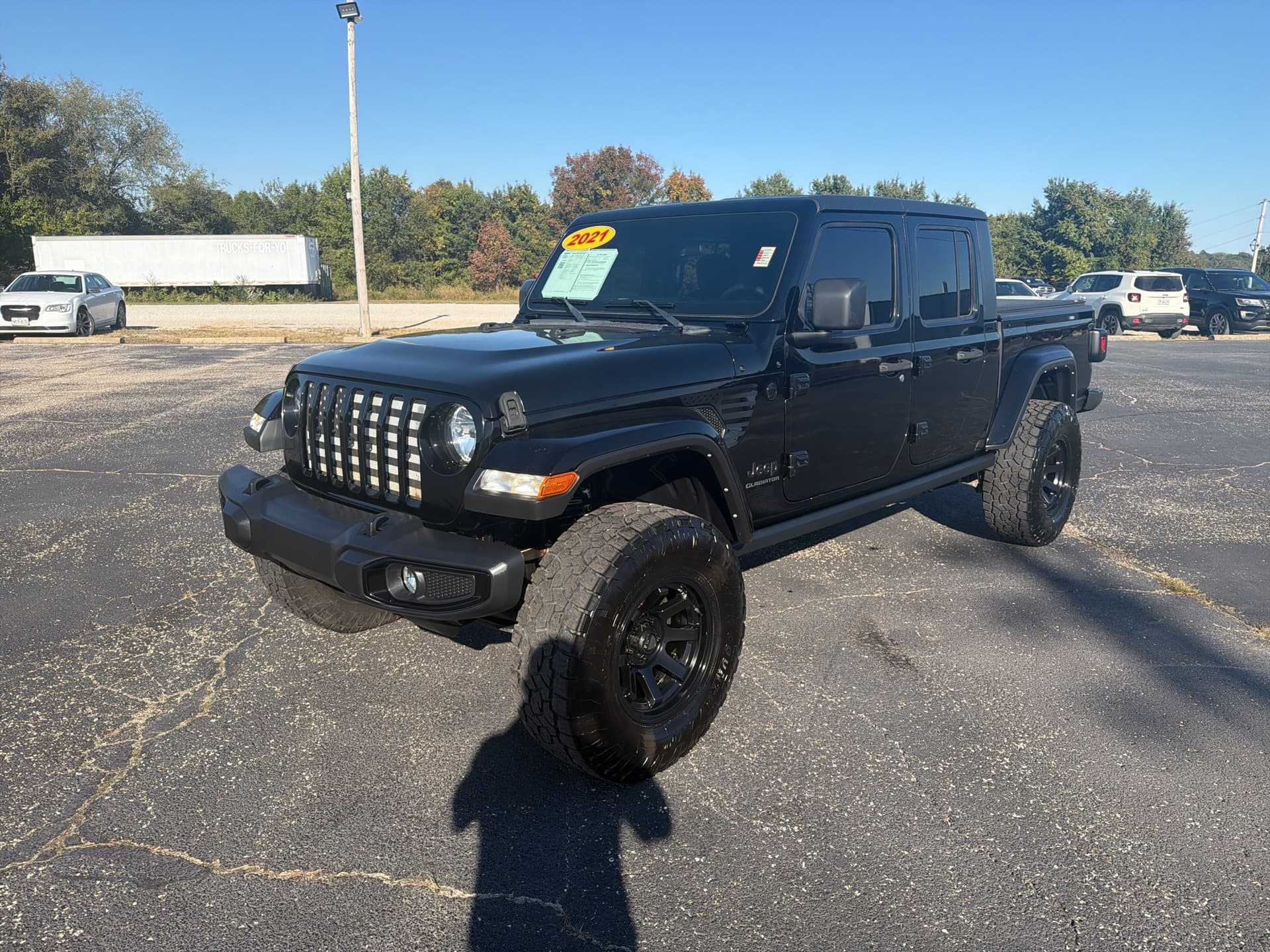 2021 Jeep Gladiator Sport — photo 1 of 14