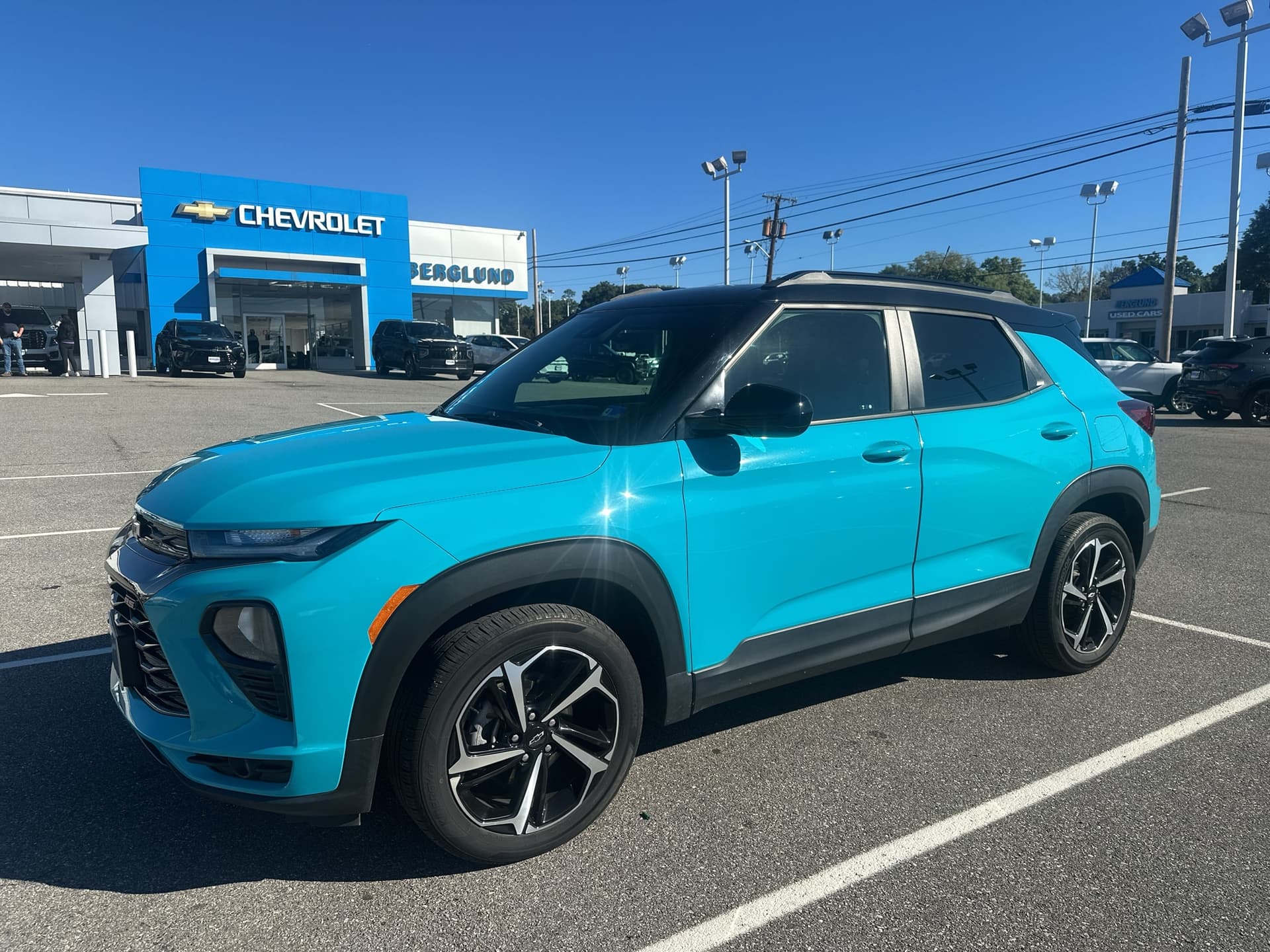 2021 Chevrolet Trailblazer RS — photo 1 of 7