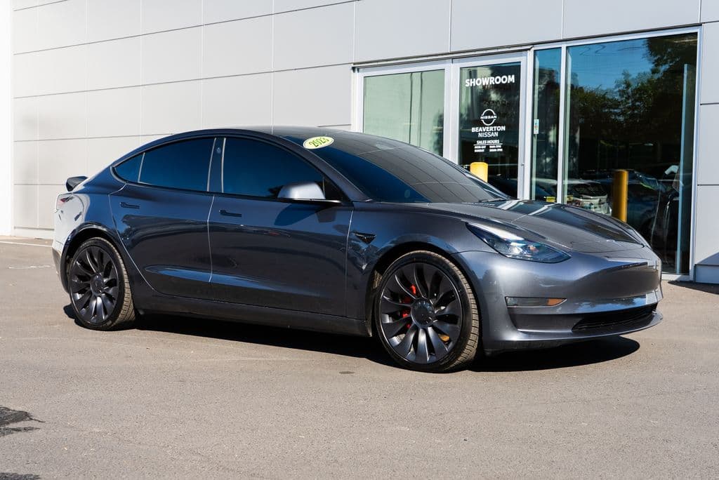 2023 Tesla Model 3 Performance — photo 1 of 24
