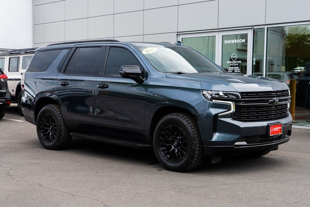 2021 Chevrolet Tahoe Premier — photo 1 of 31