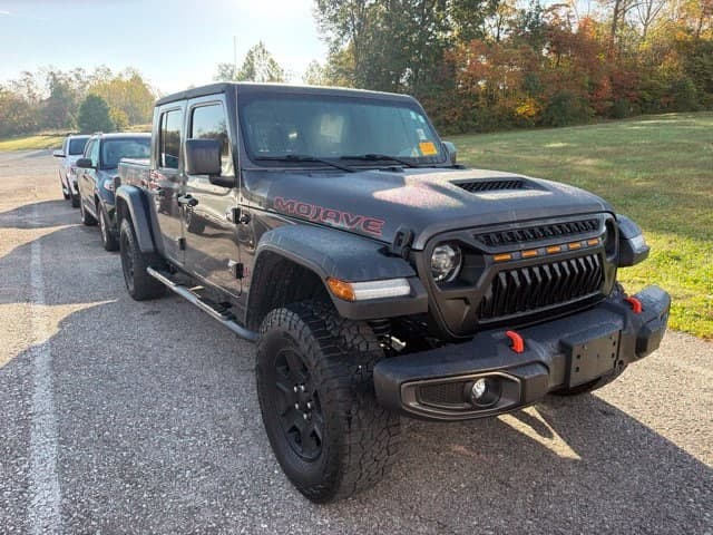 2021 Jeep Gladiator Mojave — photo 1 of 11