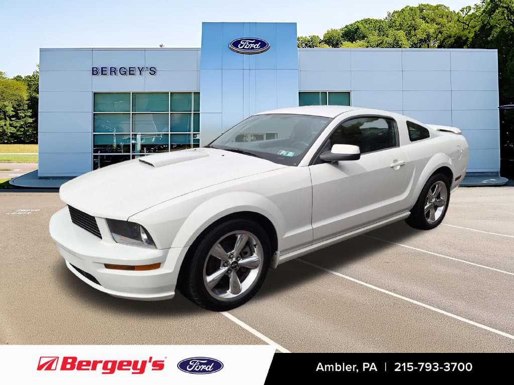 2007 Ford Mustang GT Premium — photo 1 of 42
