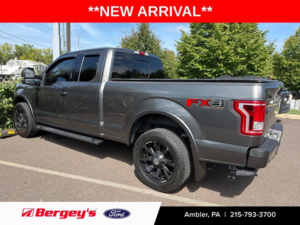 2017 Ford F-150 XLT — photo 1 of 6